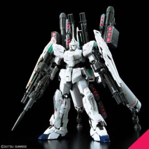 Bandai RG 1/144 Full Armor Unicorn Gundam - Image 4