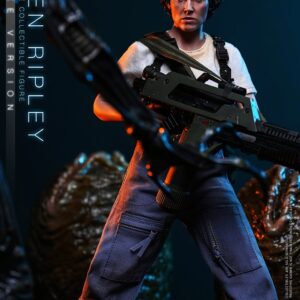 Hot Toys MMS895 Aliens 1/6th scale Ellen Ripley Collectible Figure (Deluxe Version) - Image 7