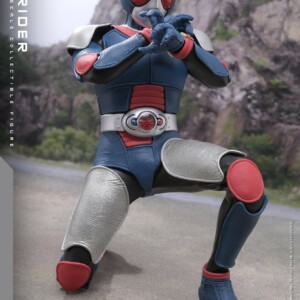 Hot Toys TMS180 Kamen Rider Black RX 1/6th scale BioRider Collectible Figure - Image 8
