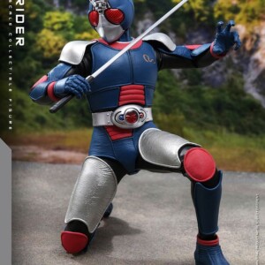 Hot Toys TMS180 Kamen Rider Black RX 1/6th scale BioRider Collectible Figure - Image 10