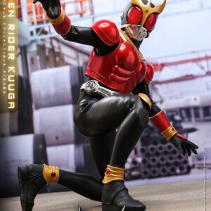 Hot Toys TMS191 Kamen Rider Kuuga 1/6th scale Kamen Rider Kuuga Collectible Figure - Image 10