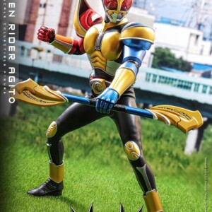 Hot Toys TMS192 Kamen Rider Agito 1/6th scale Kamen Rider Agito Collectible Figure - Image 9