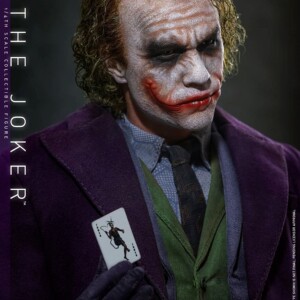 Hot Toys QS028AE The Dark Knight 1/4th scale The Joker (2.0) Collectible Figure (Artisan Edition) [Hot Toys Exclusive] - Image 17