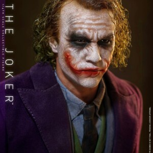 Hot Toys QS028AE The Dark Knight 1/4th scale The Joker (2.0) Collectible Figure (Artisan Edition) [Hot Toys Exclusive] - Image 18
