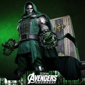 Hot Toys MMS906B 1/6th scale Avengers: Doomsday - Doctor Doom (Early Access Version) Collectible Figure (Special Edition) - Image 17