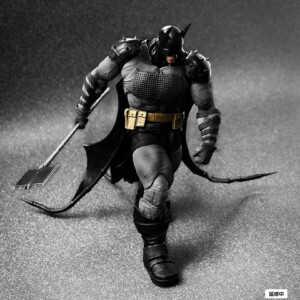 LPZZ U-P-Finegures 1/12th scale Absolute Batman - Batman Action Figure - Image 6