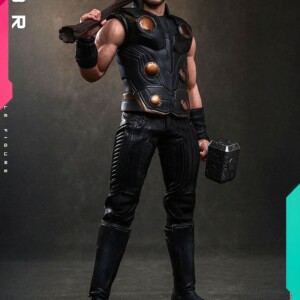 Hot Toys 1/6th scale MMS918 Avengers: Doomsday - Thor Collectible Figure - Image 12
