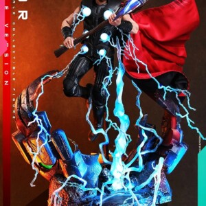 Hot Toys 1/6th scale MMS918 Avengers: Doomsday - Thor Collectible Figure - Image 6